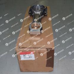 3811995 Шатун Cummins K19