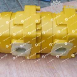 705-56-34040 насос гидравлический komatsu WA400-1