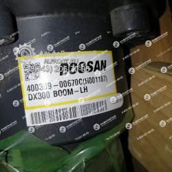 Гидроцилиндр стрелы Doosan DX300LCA 400309-00670А